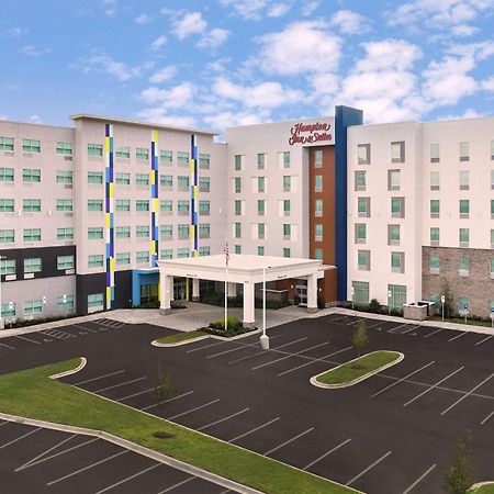 Hampton Inn & Suites Charlotte Airport Lake Pointe Esterno foto