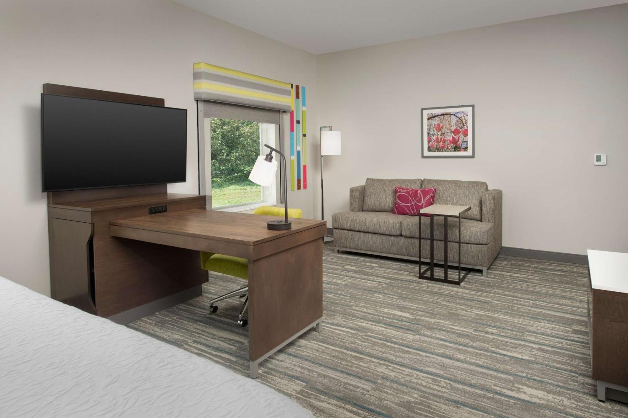 Hampton Inn & Suites Charlotte Airport Lake Pointe Esterno foto